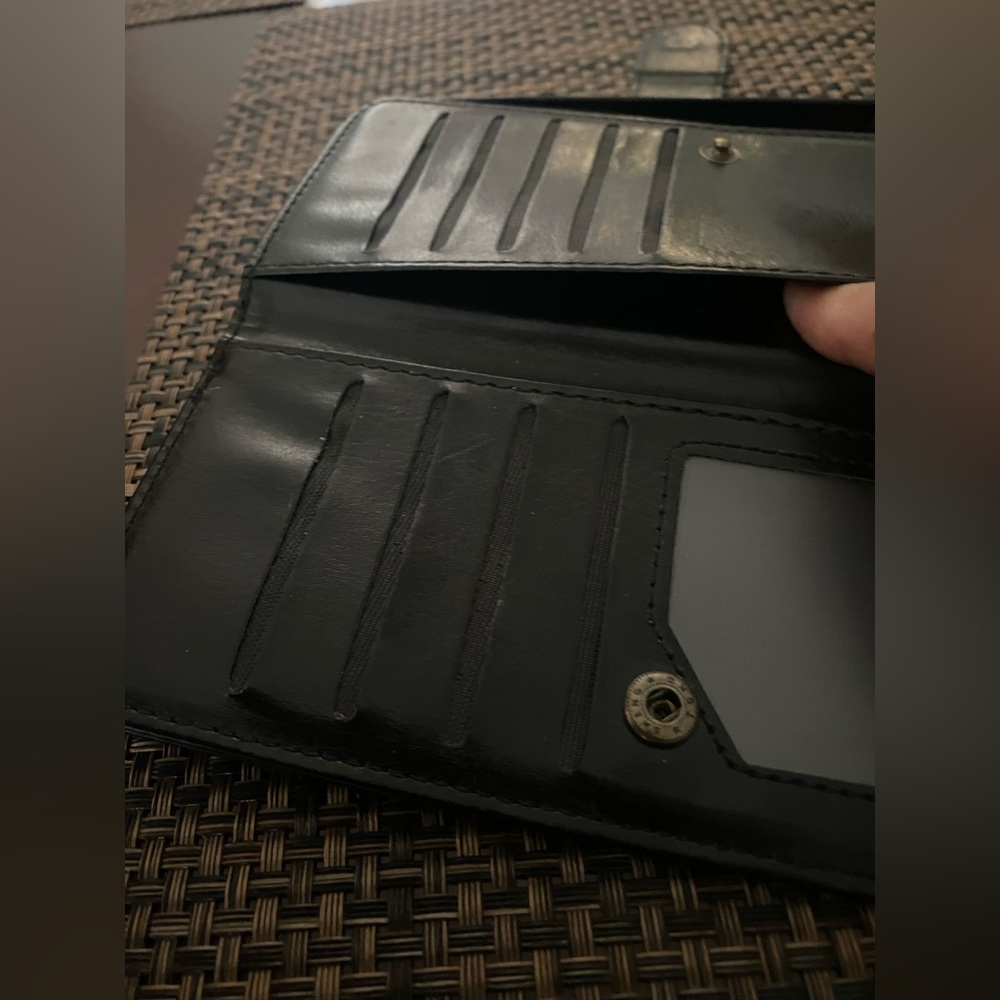 iPhone 13 case - Picture 4 of 8